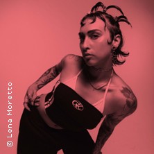 We Run The Decks : Shanixx + Hortense de