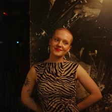 Cara Rose + 1&egrave;re Partie