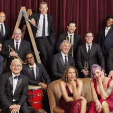 PINK MARTINI