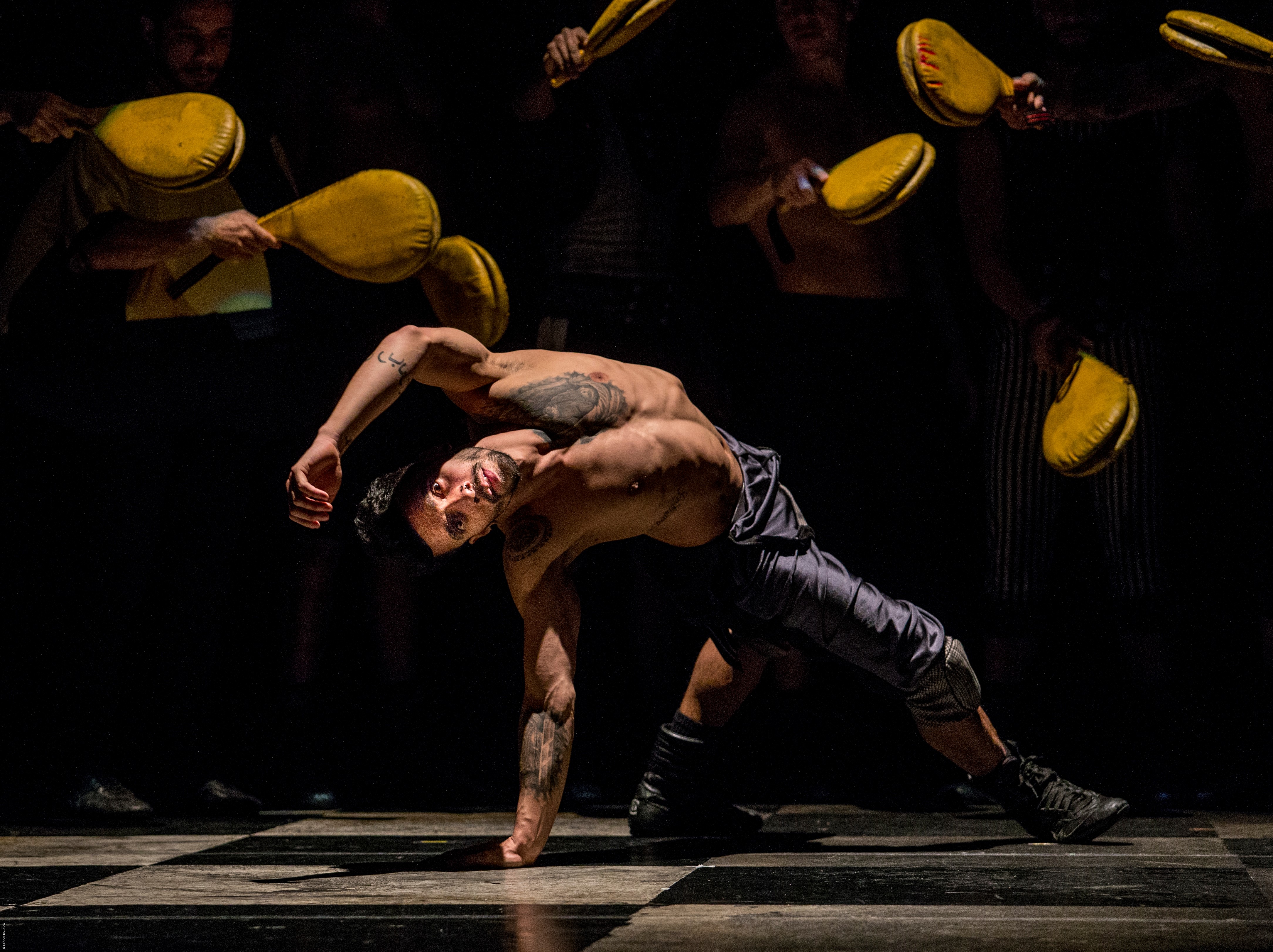 &copy; Michel Cavalca