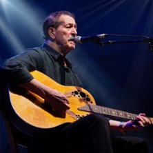 Lounis Aït Menguellet - 60 ans de poésie