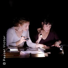 Deux Ampoules Sur Cinq - Th&eacute;&acirc;tre des Bouffes du Nord, Paris