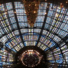Galeries Lafayette + Printemps / 2h