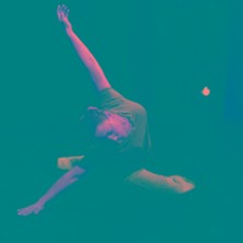 LES CHATOUILLES, OU LA DANSE DE LA COLÈR